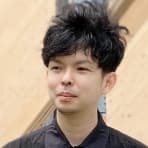 百束 泰俊