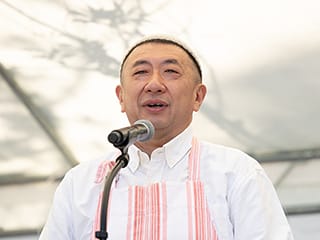 パラダイス山元 氏