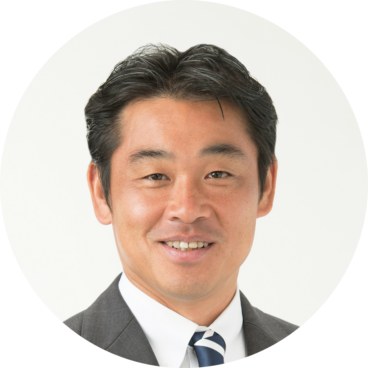上村 英司 氏